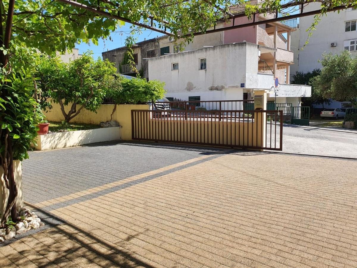 Apartments Raos Makarska Exterior foto